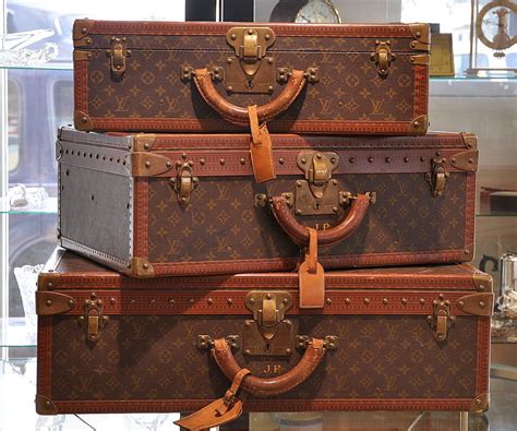 louis vuitton suitcase history|old louis vuitton handbags.